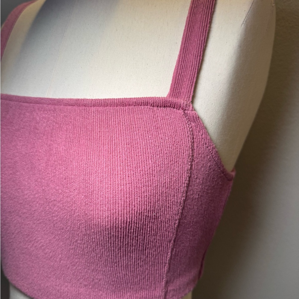 Pink Ribbed Crop Top - Picture 2 of 3